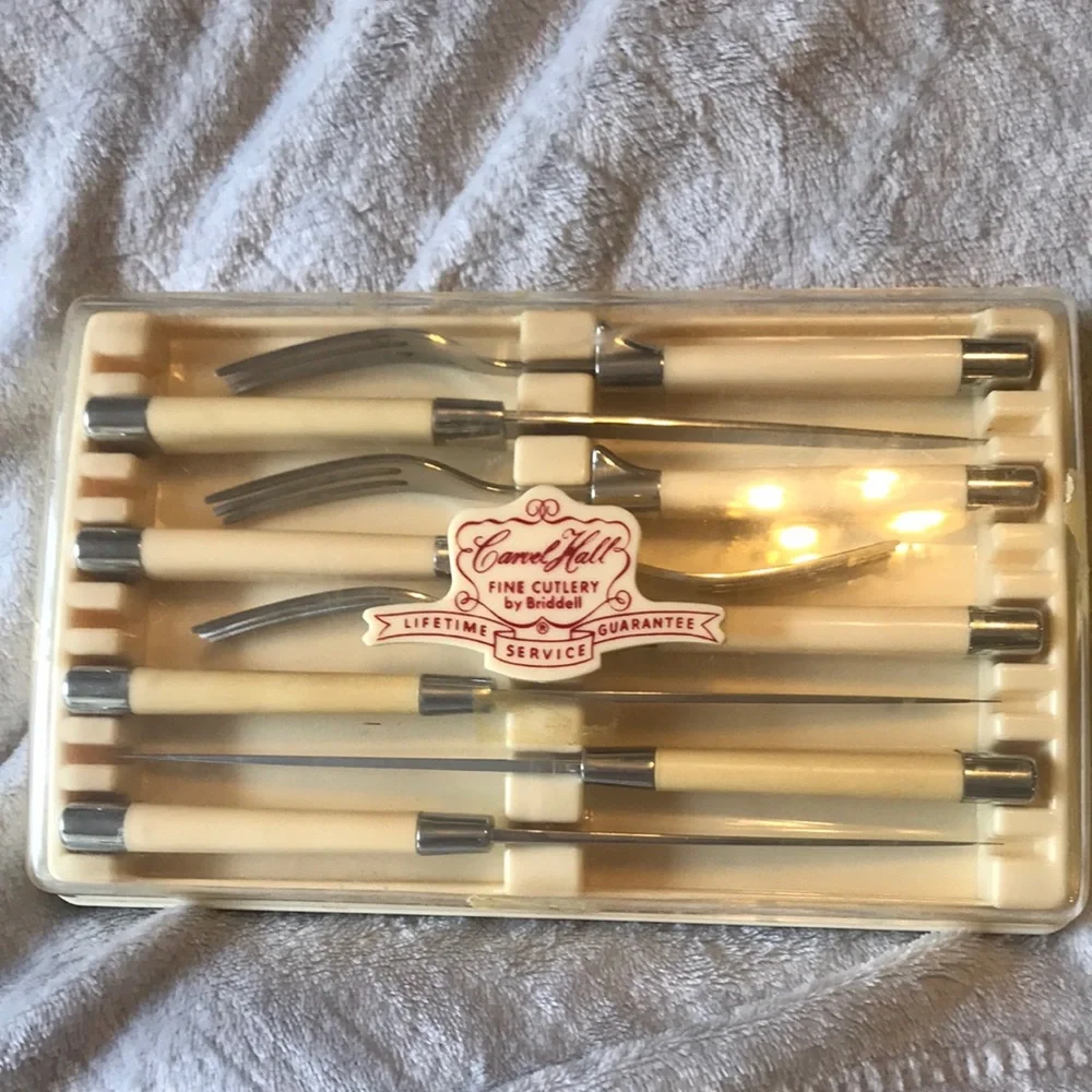 Carvel Hall Fine Cutlery by Briddell